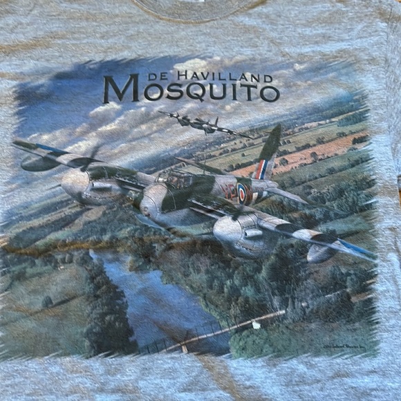 Vintage Mosquito Fighter Planes T-Shirt / Medium / 2000s - Picture 2 of 7
